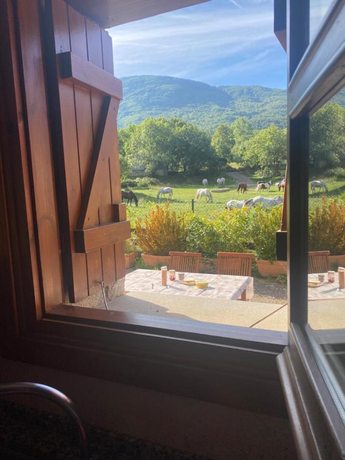 Check-In Casas Cumbre De Benasque Apartment Eriste Luaran gambar
