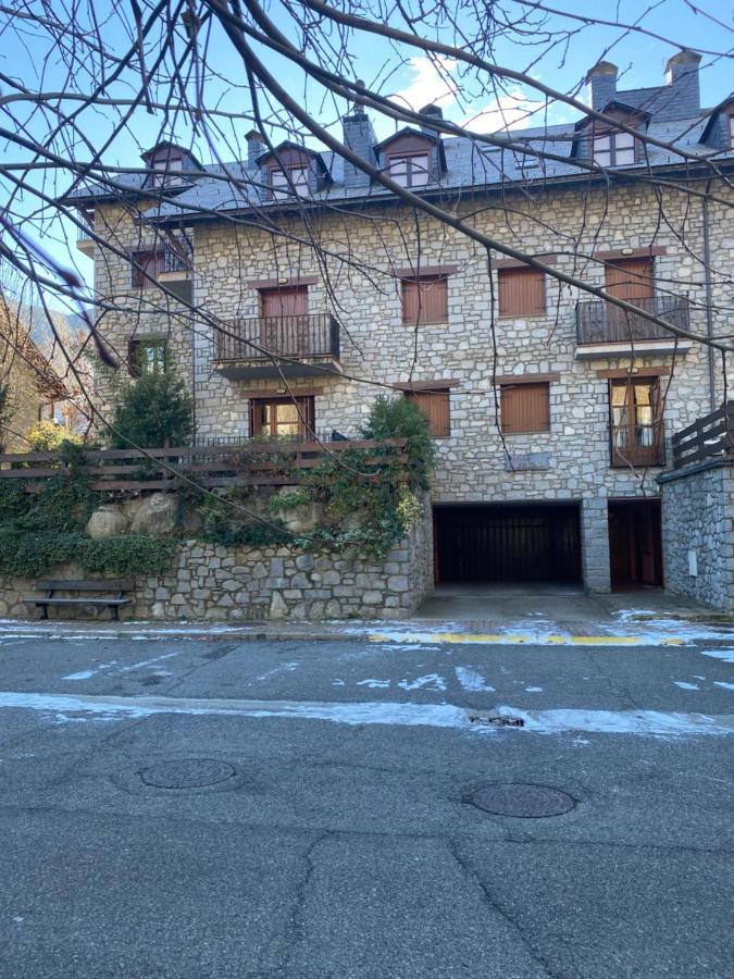 Check-In Casas Cumbre De Benasque Apartment Eriste Luaran gambar